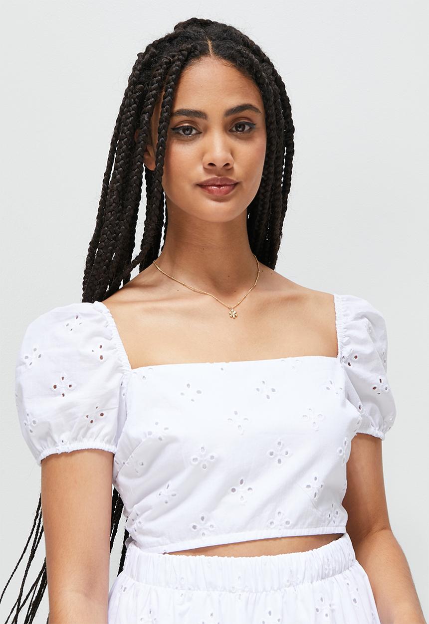 Blake - Anglaise blouse with tie back - white