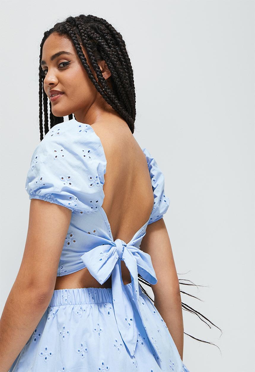Blake - Anglaise blouse with tie back - powder blue
