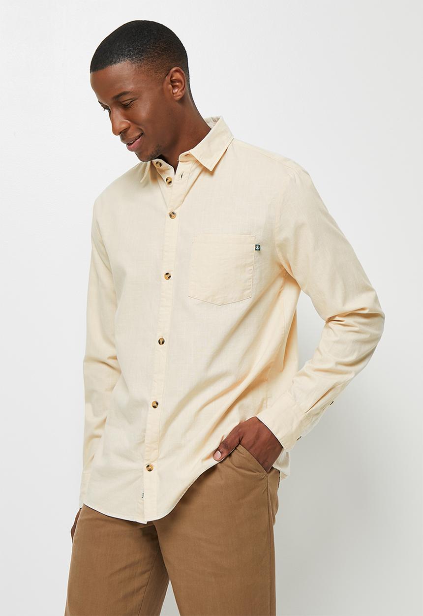 Lark & Crosse - Regular fit lightweight textured long sleeve shirt - beige