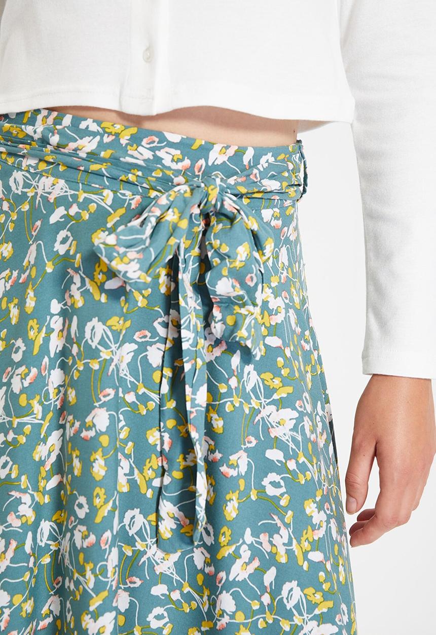 Trendyol - Belted skirt - green