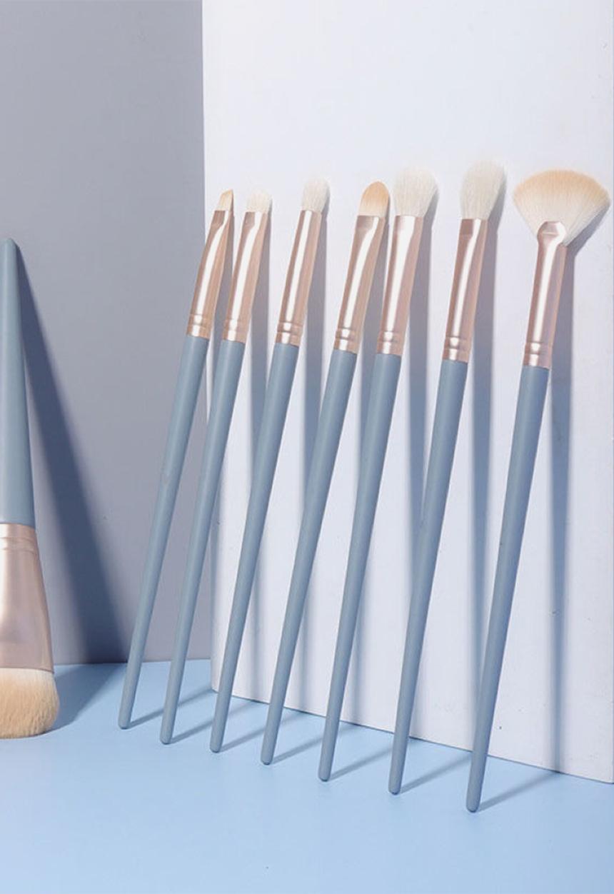 Glam Beauty - 10 Piece Midnight Makeup Brush Set + Pouch