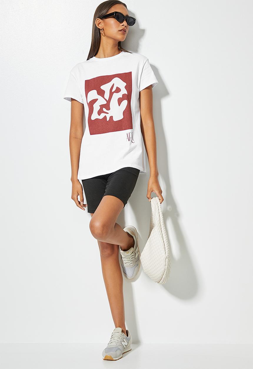 Superbalist - Art gallery tee - white