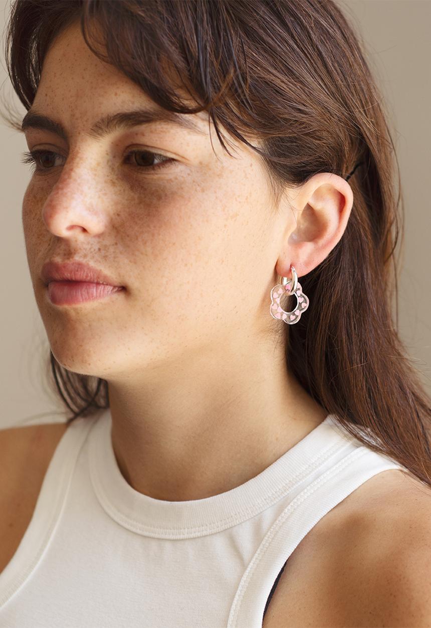 Pina Jewels - Daisy charm - pink heart conf