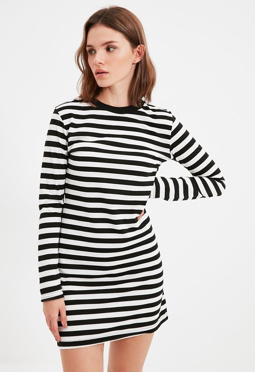 Trendyol - Petite striped mini knitted dress - black