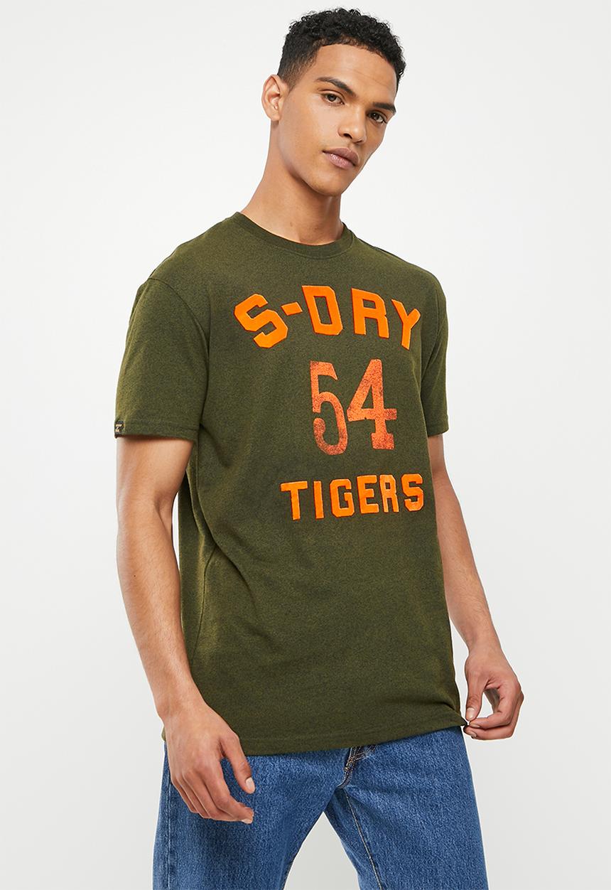 Superdry. - Military box fit graphic tee - black olive grit