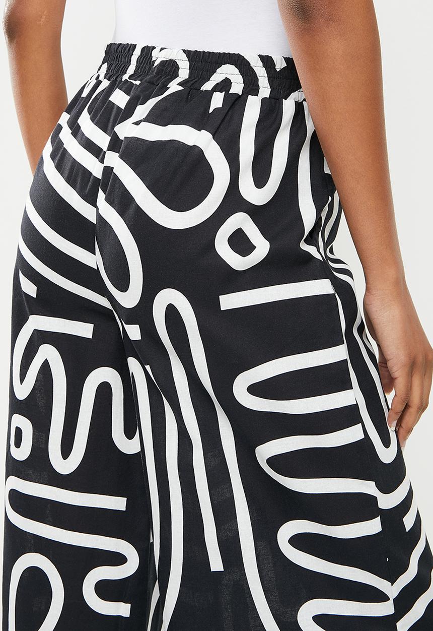Me&B - Elasticated super wideleg pull on pant - black squiggle
