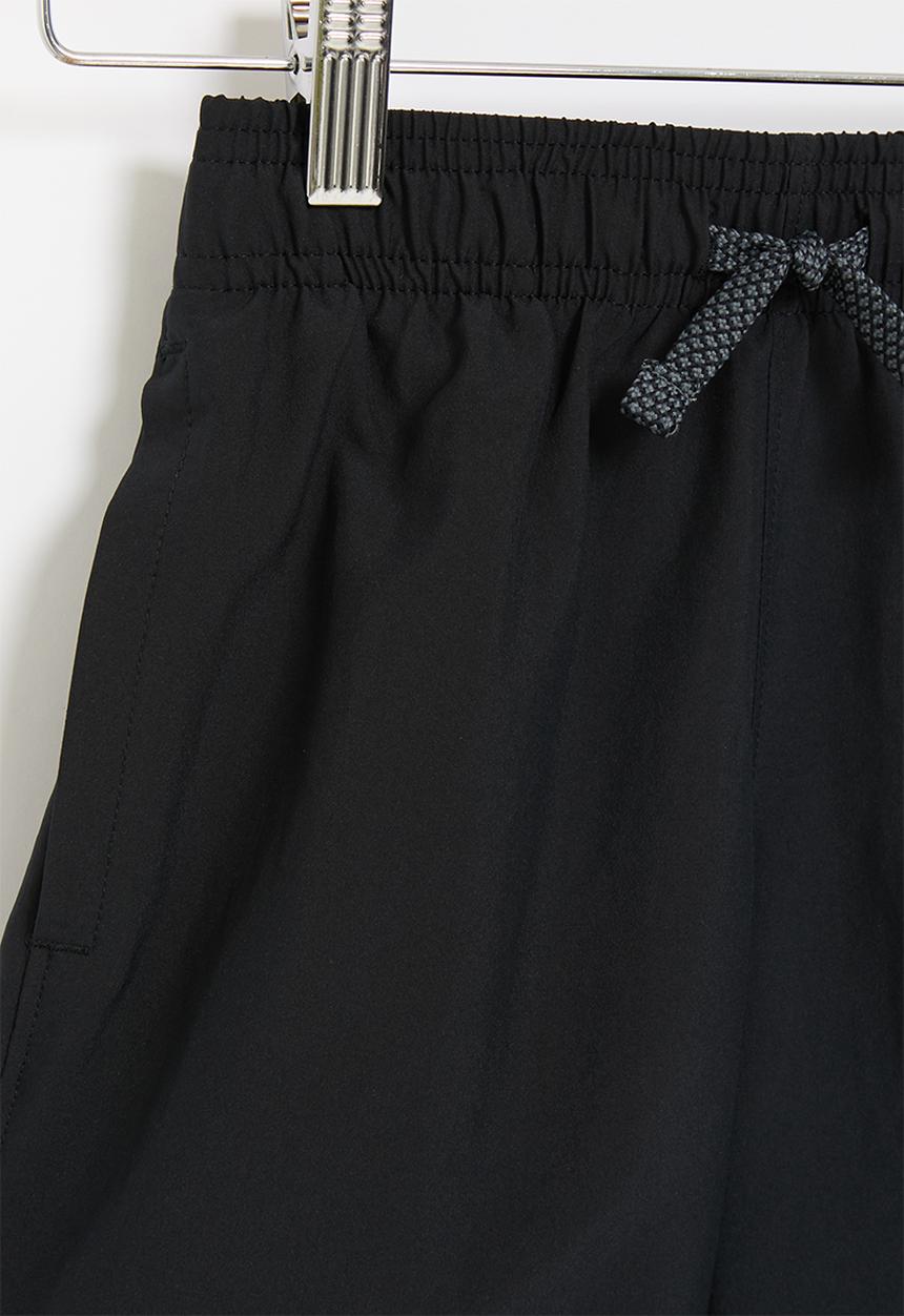 Under Armour - Ua woven shorts - black/ pitch gray