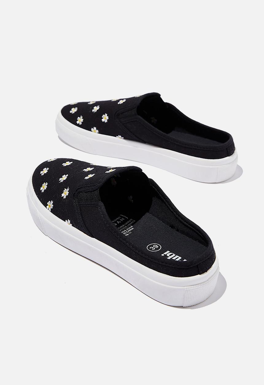 Cotton On - Milly slip on mule - black daisy