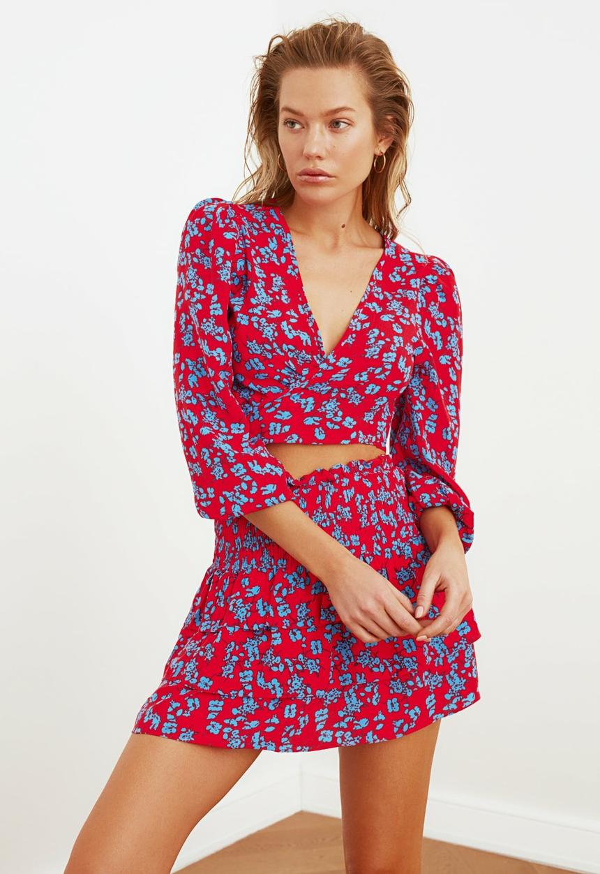 Trendyol - Floral patterned frilly bottom-top set - red & blue 