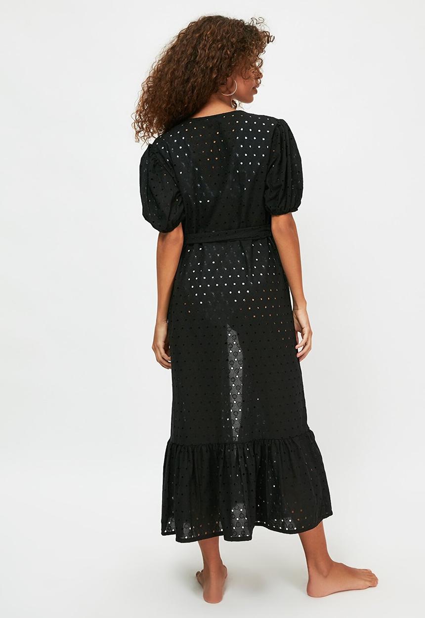 Trendyol - Ruffled scalloped embroidered kaftan - black