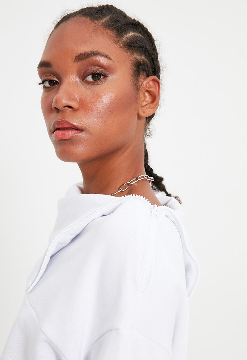 Trendyol - Zippered stand up collar crop top - white