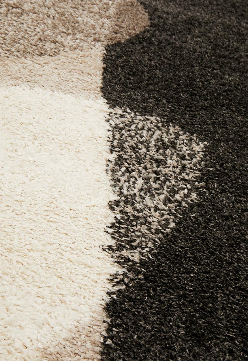 Fotakis - Gipsy shaggy rug - shapes natural