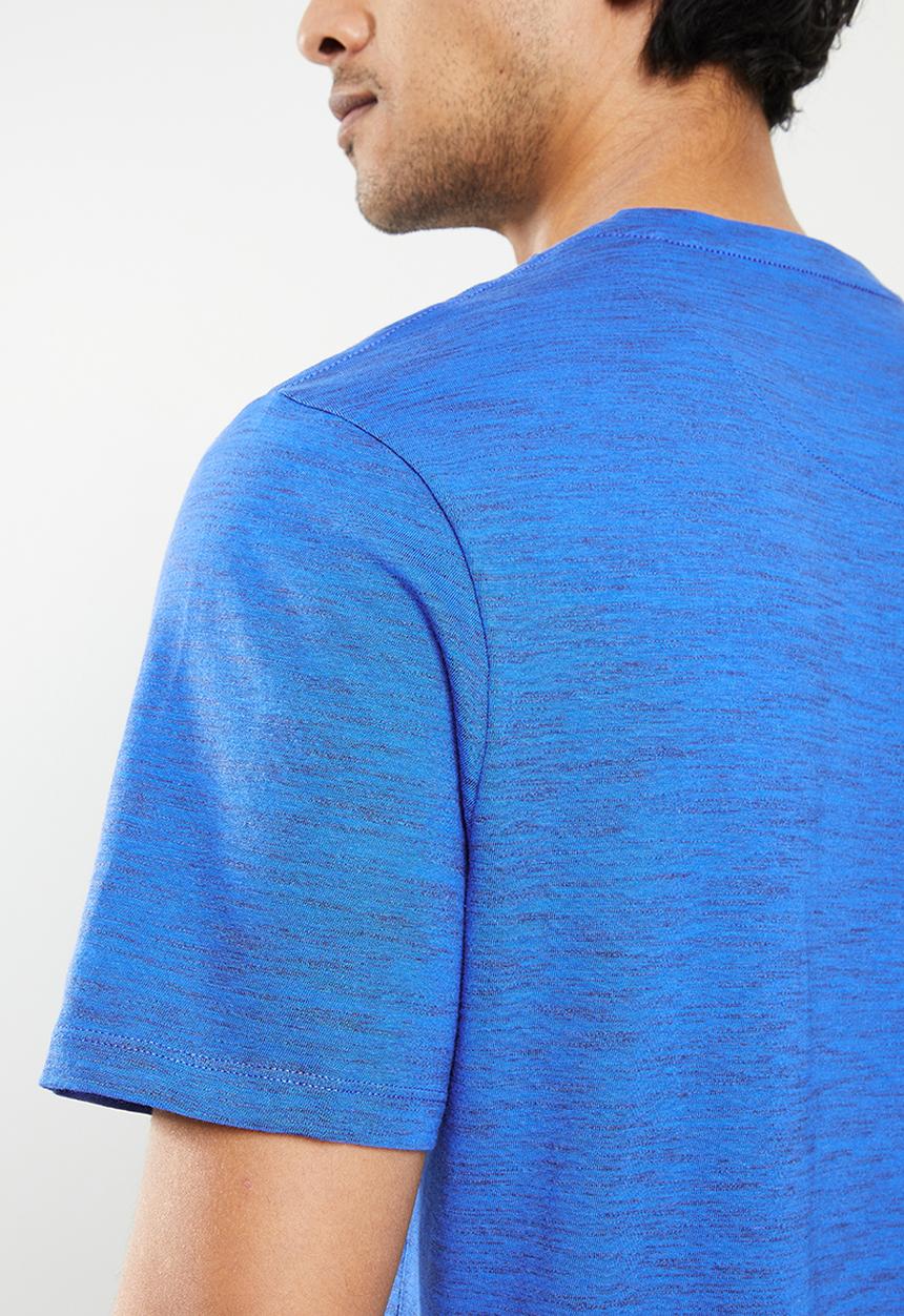 Pringle of Scotland - Injection v-neck tee - cobalt