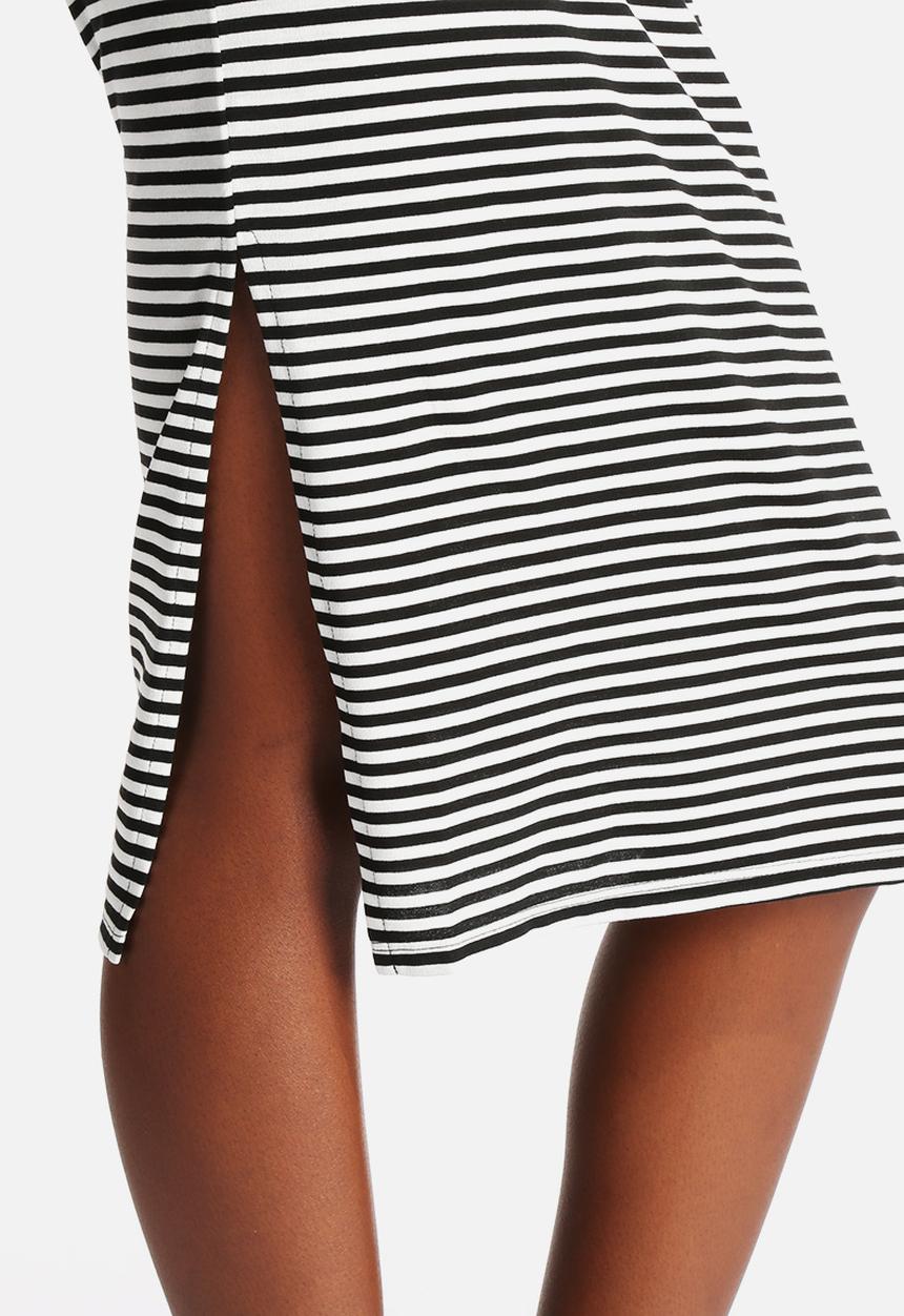 ONLY - Therese Knee Stripe Skirt