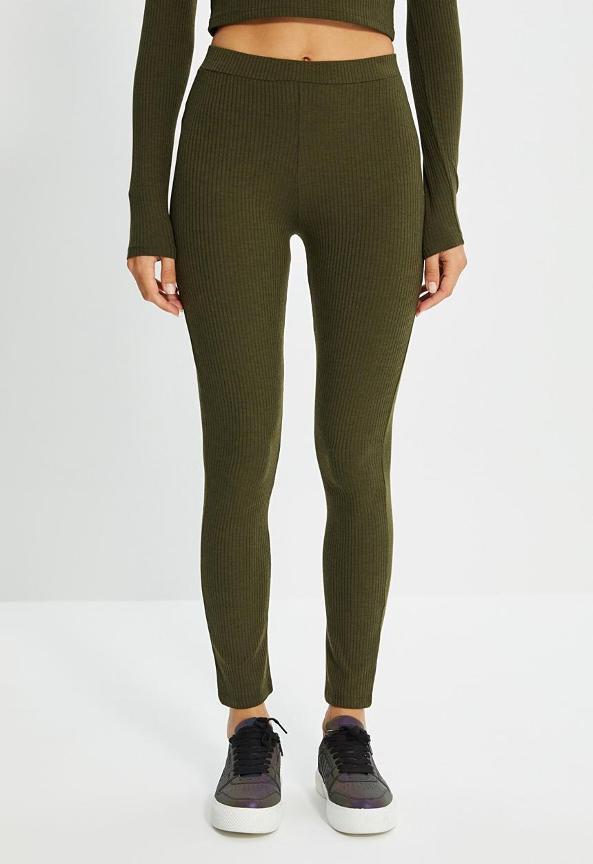 Trendyol - Straigt fit ribbed knit trousers - khaki