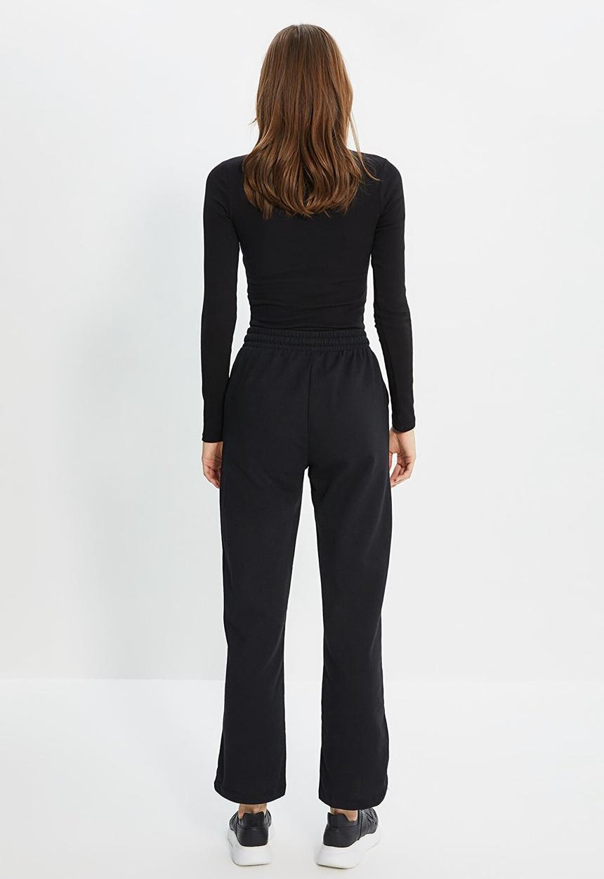 Trendyol - Straight fit knitted sweatpants - black
