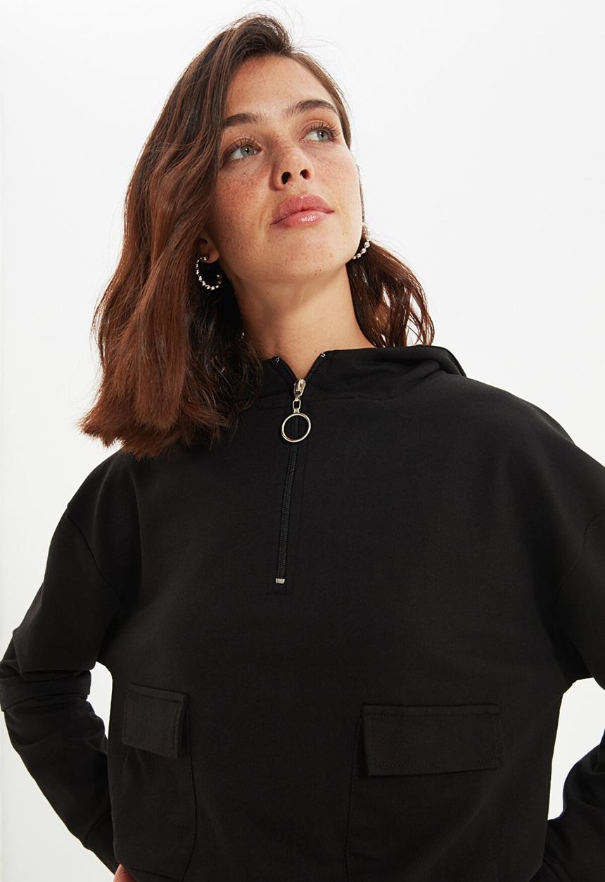 Trendyol - Pocket basic hooded slim sweatshirt - black