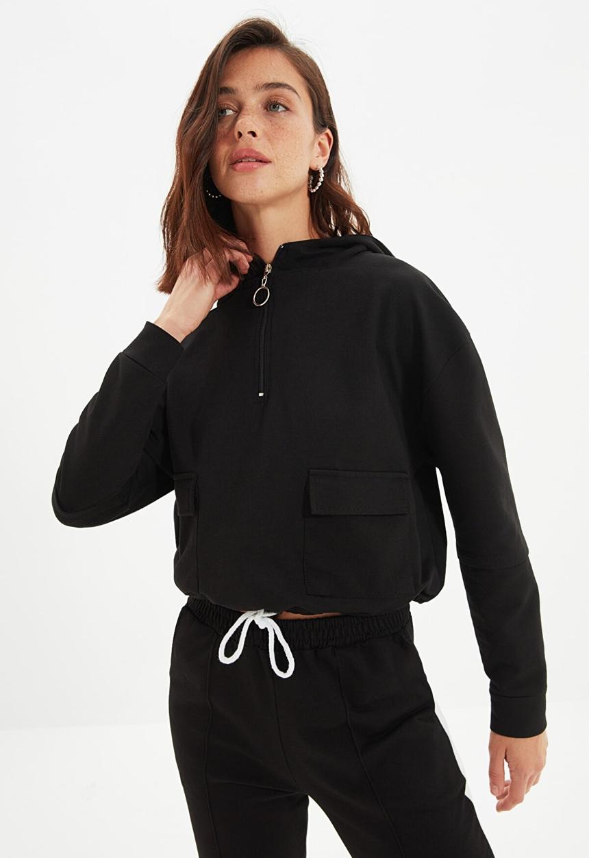Trendyol - Pocket basic hooded slim sweatshirt - black
