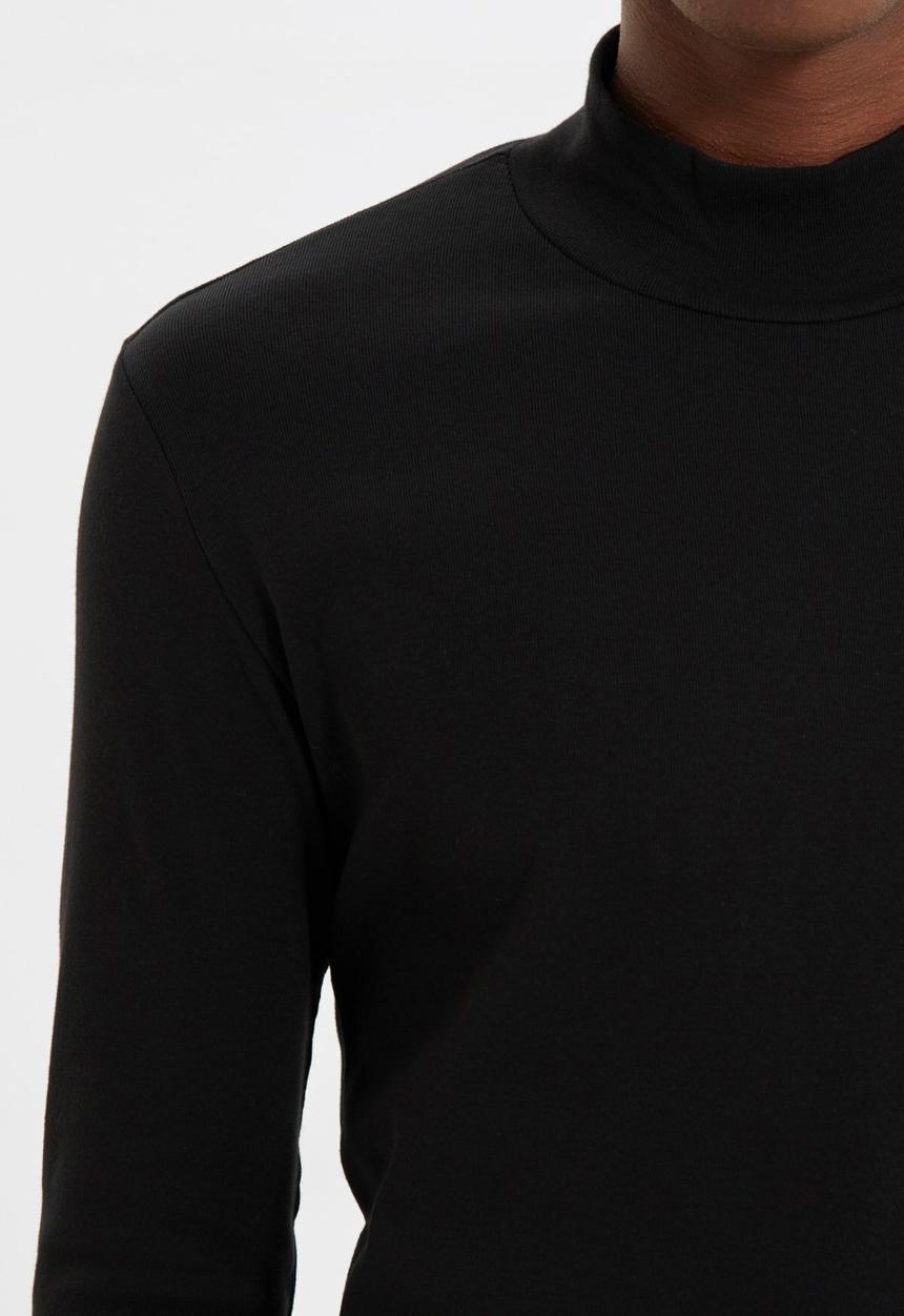 Trendyol - High neck slim fit tee - black