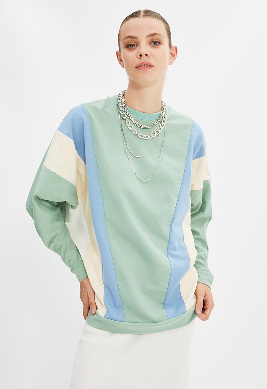 Trendyol - Knitted paneled sweatshirt - mint