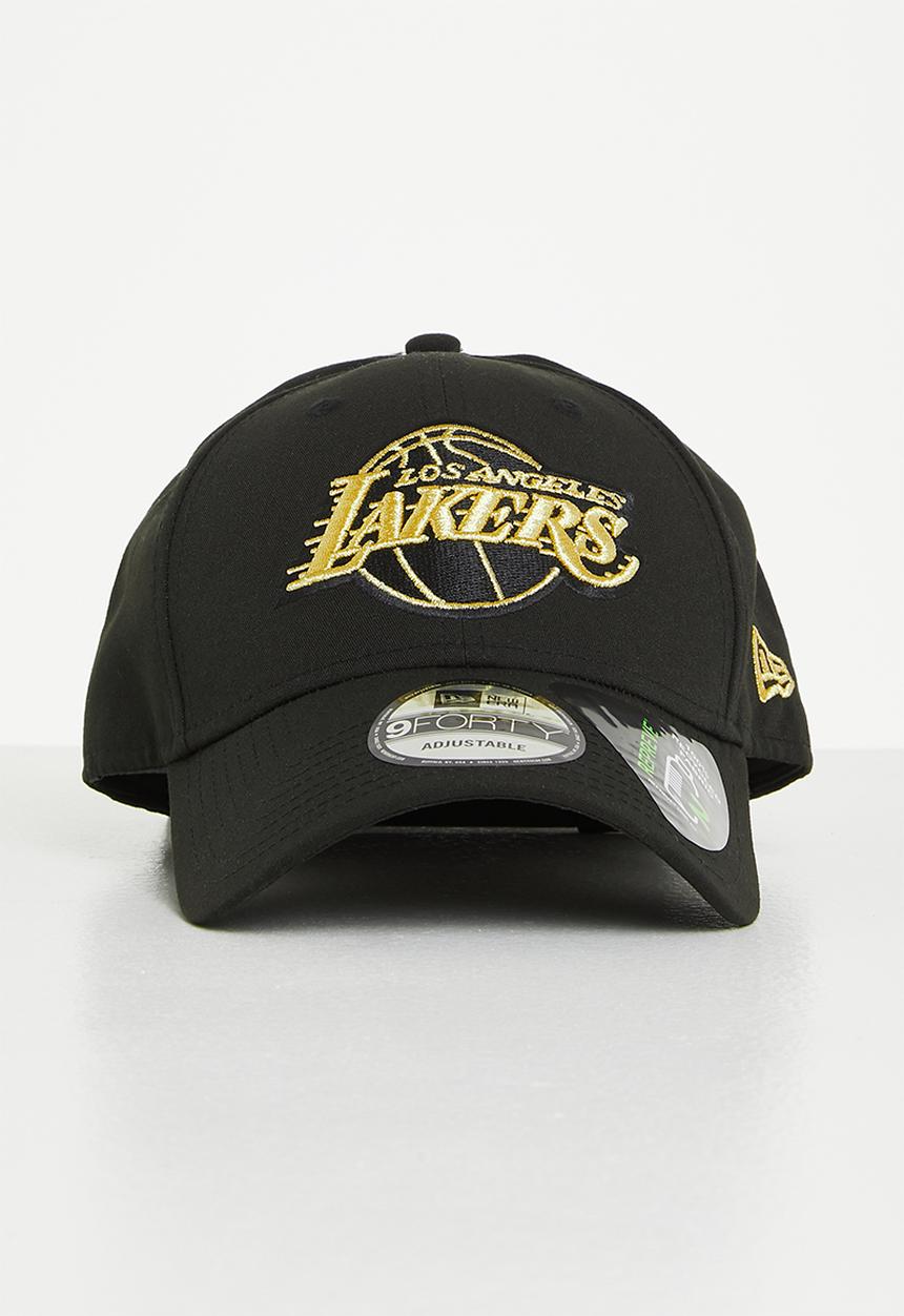 New Era - Black and gold 9forty - black