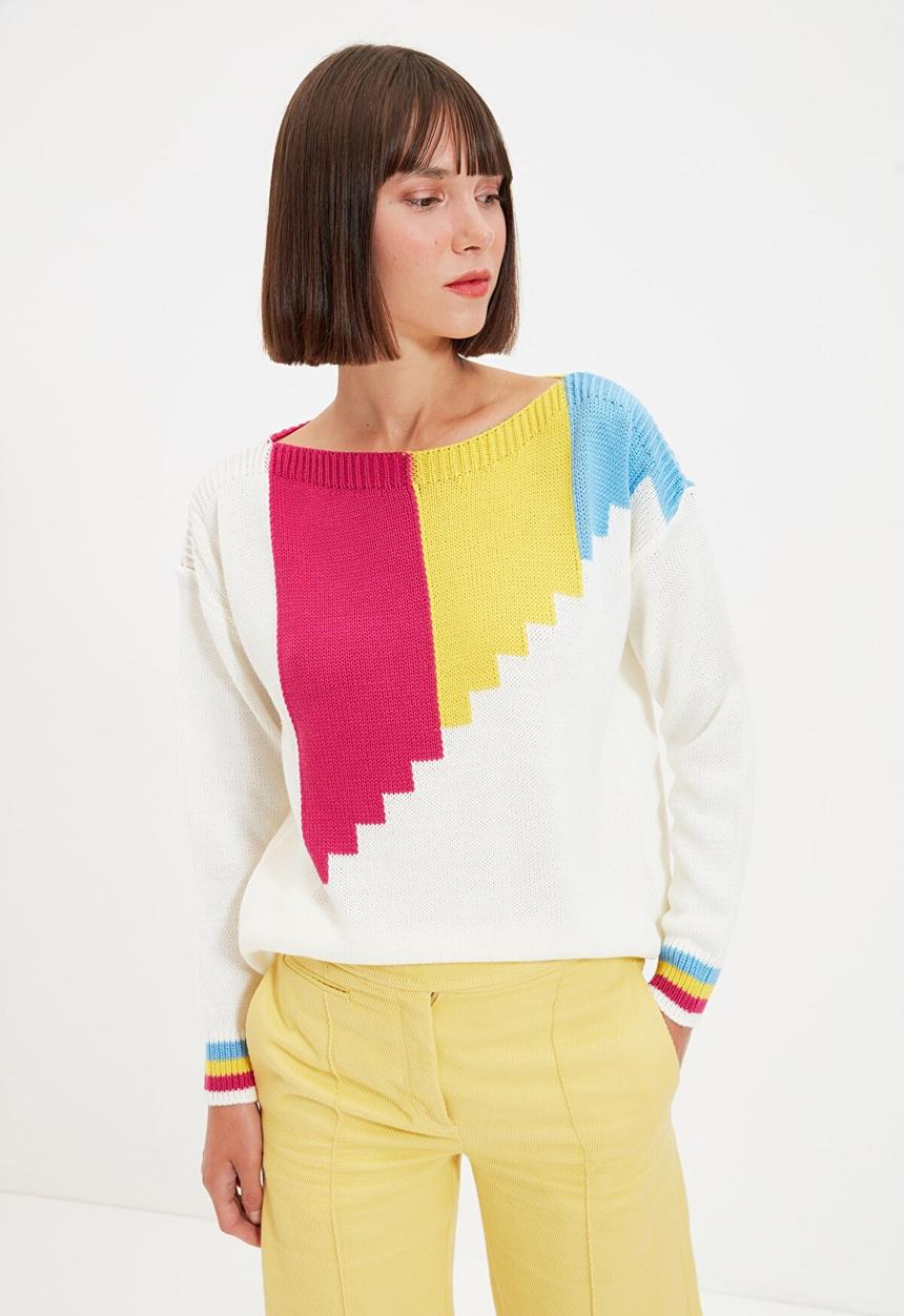 Trendyol - Jacquard color block knit sweater - ecru