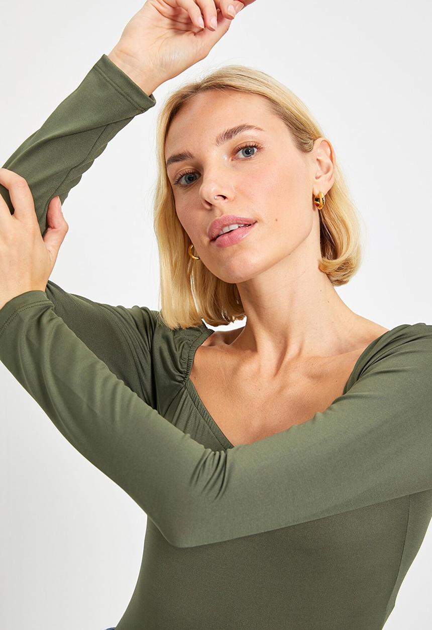 Trendyol - Heart collar balloon sleeve snap knit bodysuit - khaki