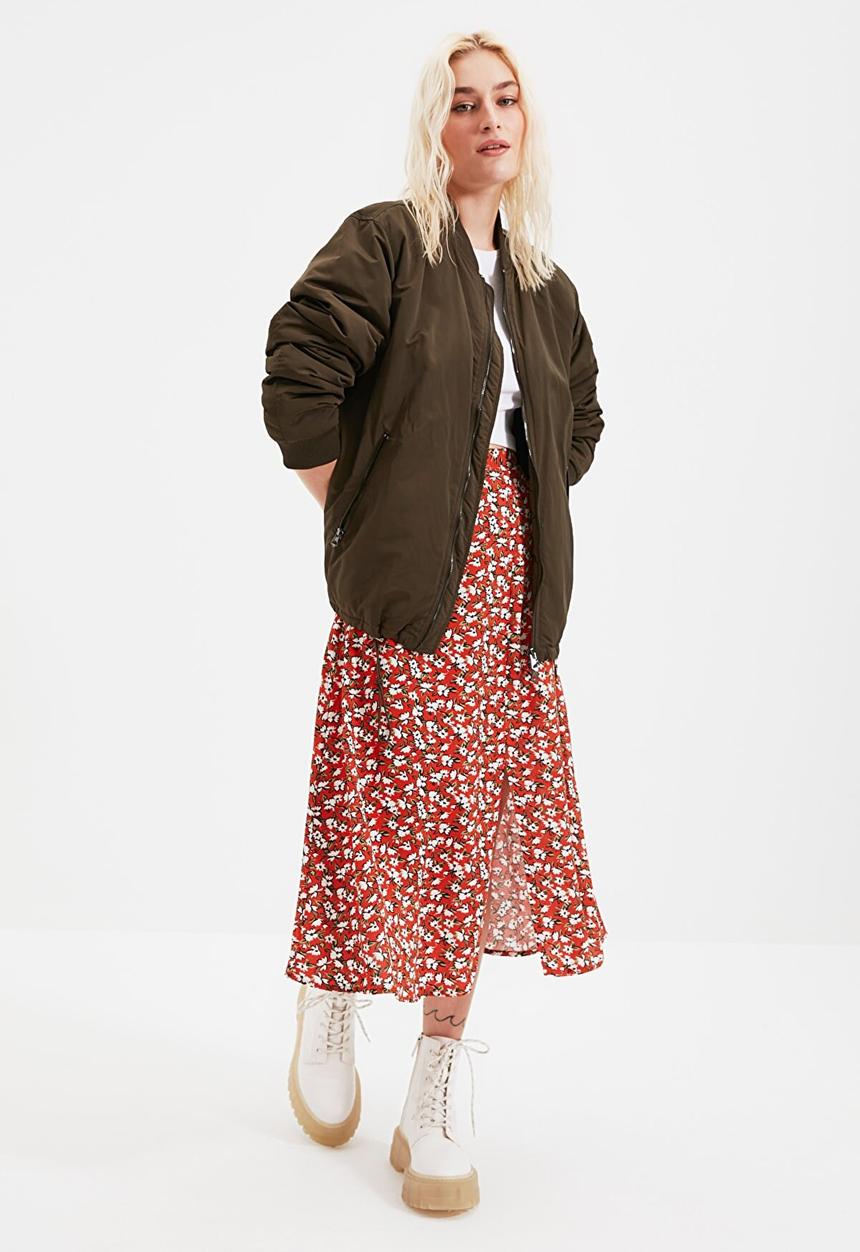 Trendyol - Flower patterned slit detailed skirt - brick