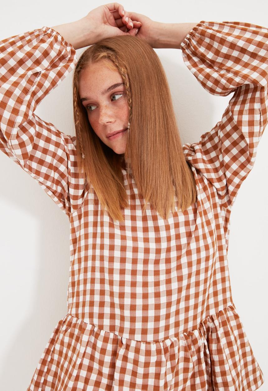 Trendyol - Balloon sleeve blouse - camel & white 