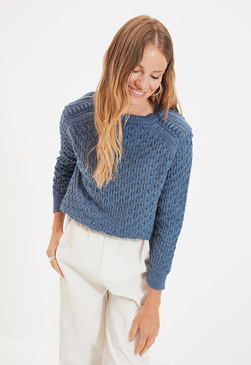 Trendyol - Detailed knit sweater - blue