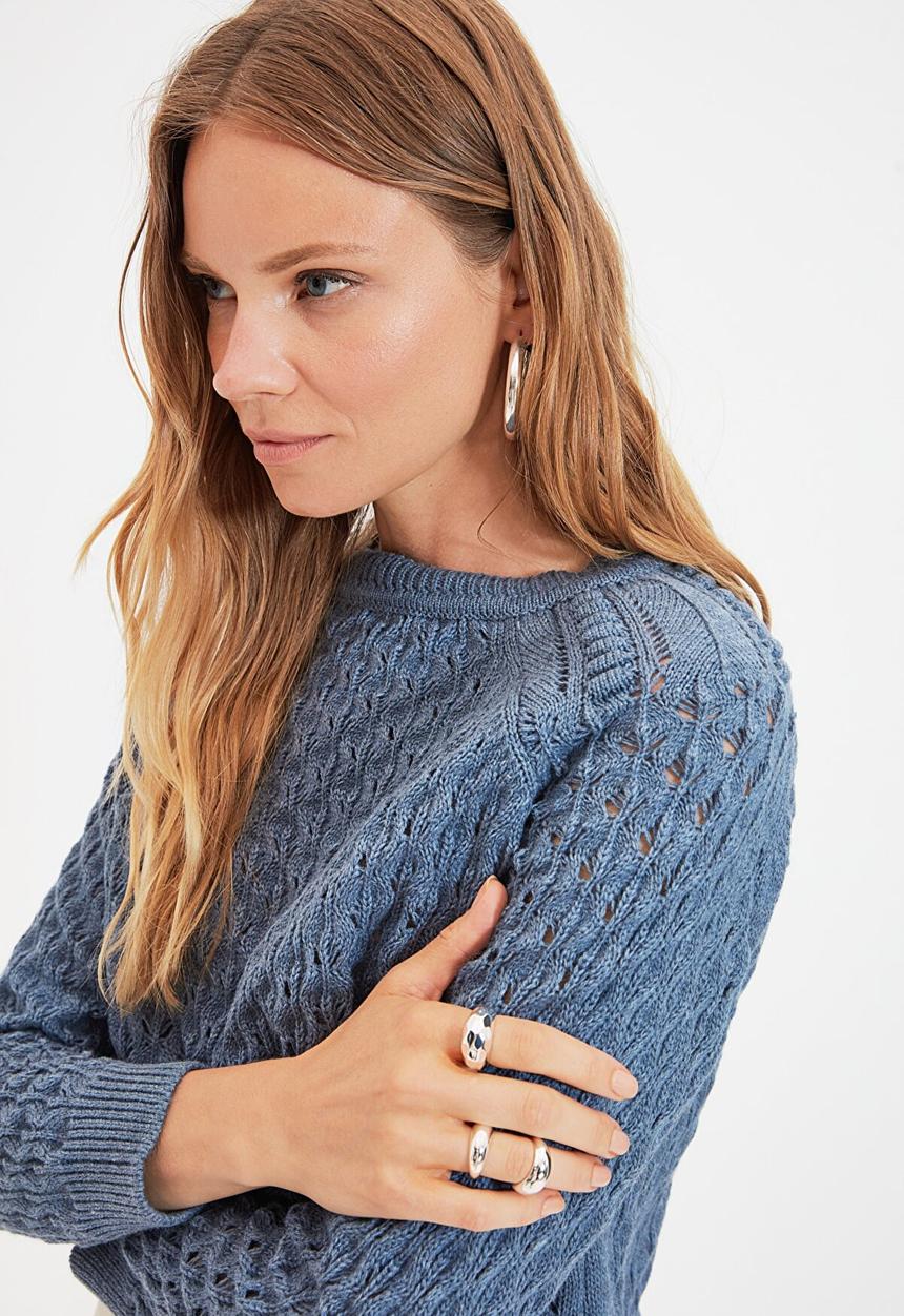 Trendyol - Detailed knit sweater - blue