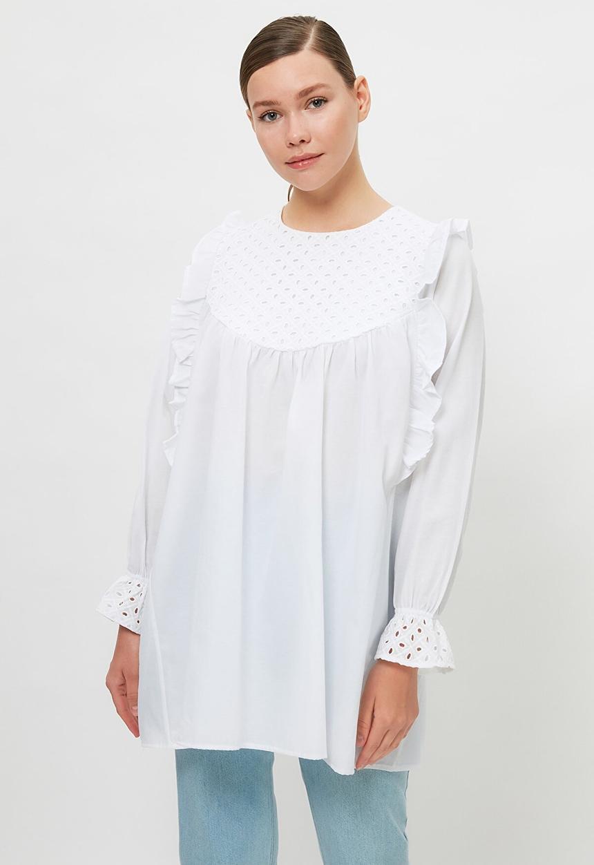 Trendyol - Brode detailed crew neck tunic blouse - white