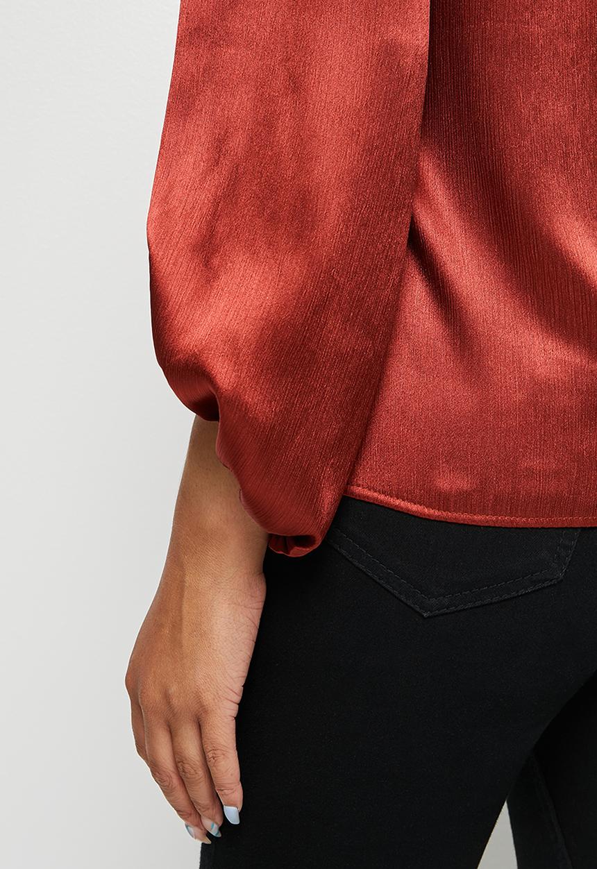 MILLA - Printed v neck blouse - red ochre