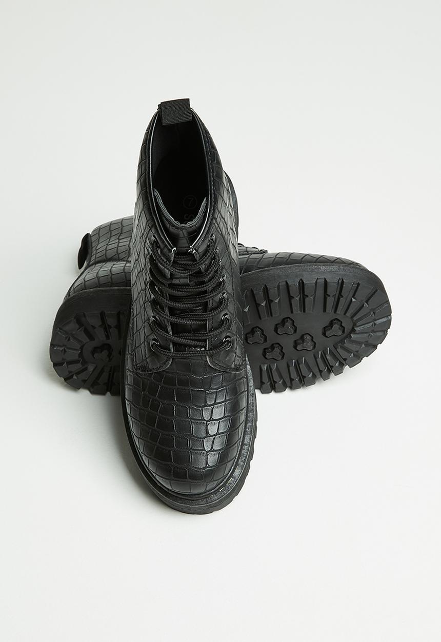 Superbalist - Roe lace up boot - black