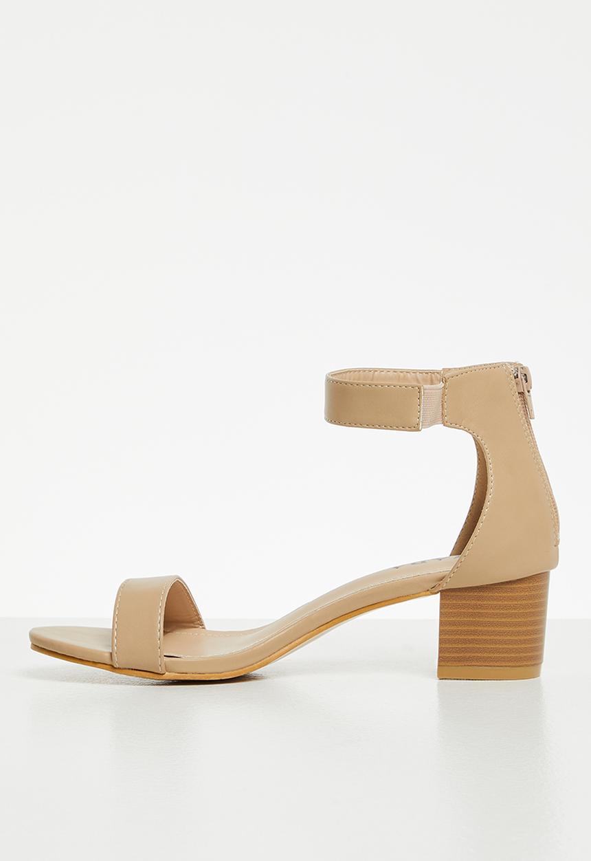 Jada - Barly there ankle strap block heel - neutral 
