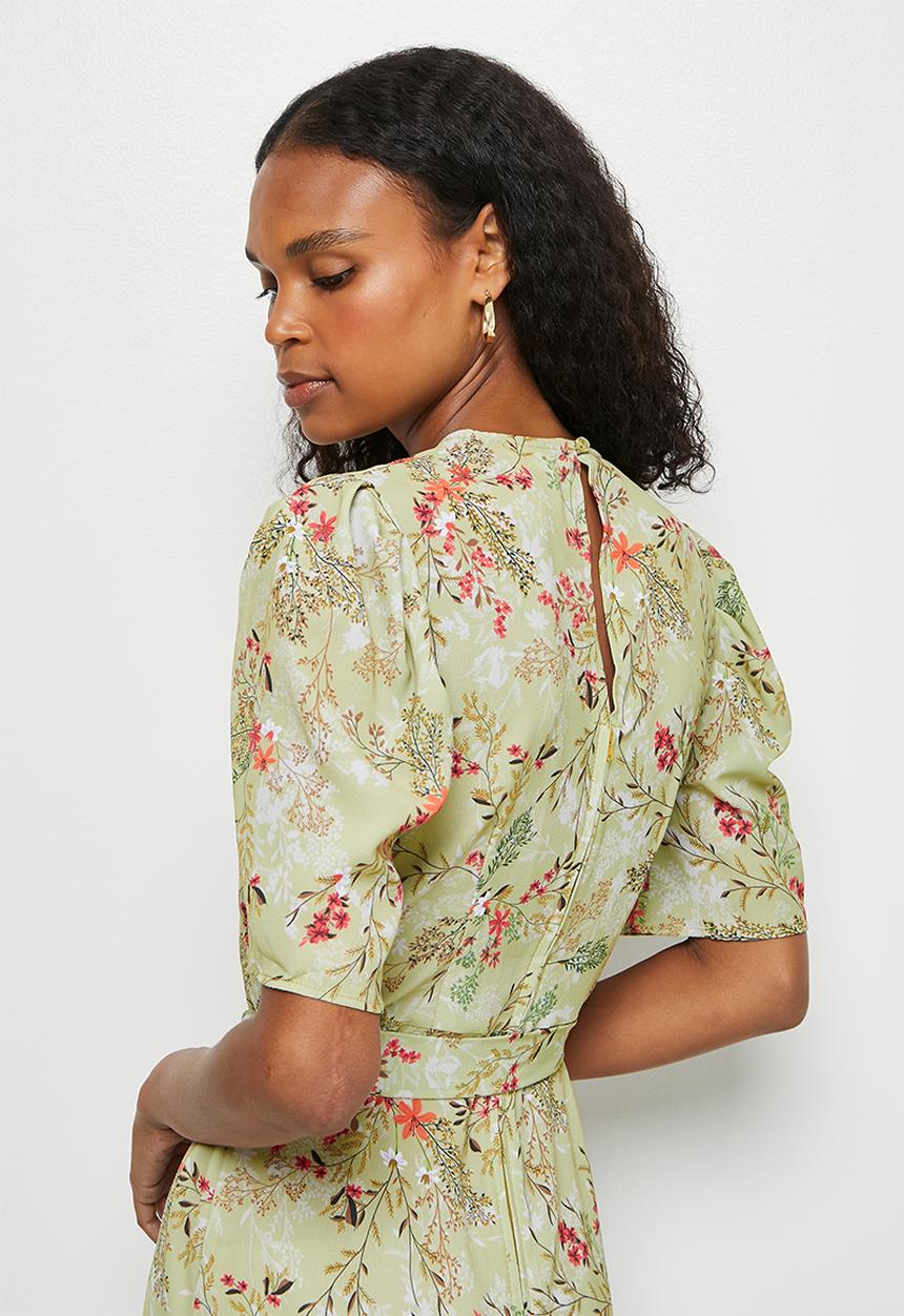 edit - Puff sleeve fit & flare maxi - soft blossom