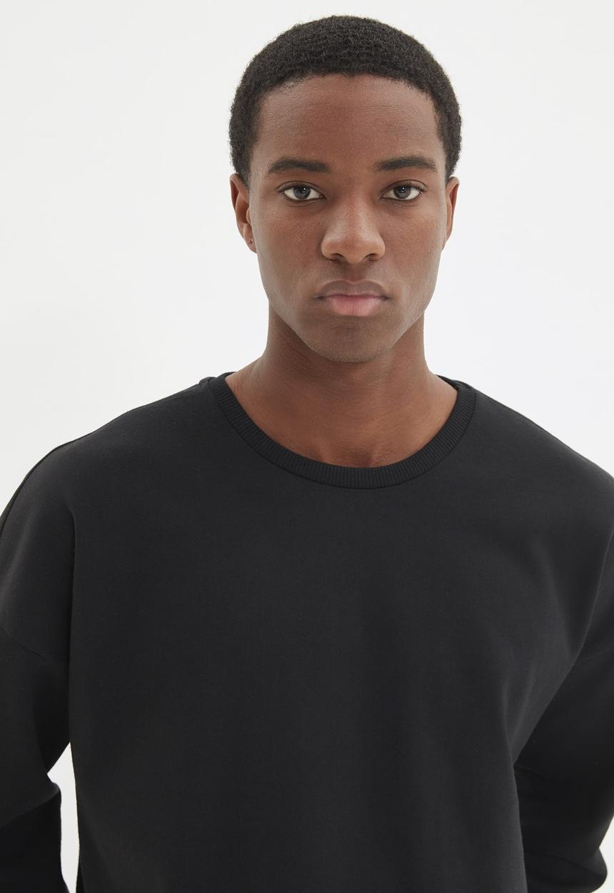 Trendyol - Peaceful back printed sweater - black