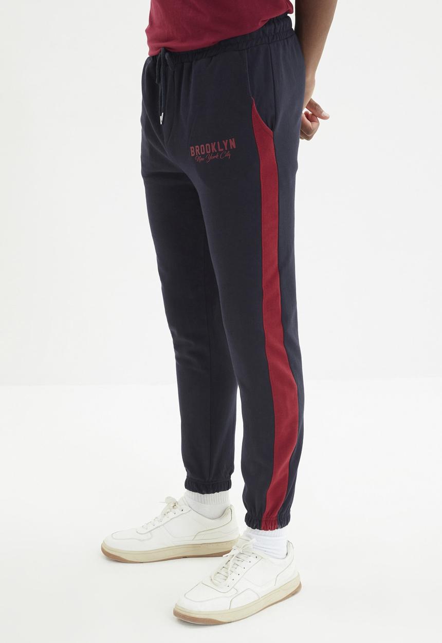 Trendyol - Leg printed jogger - navy & red