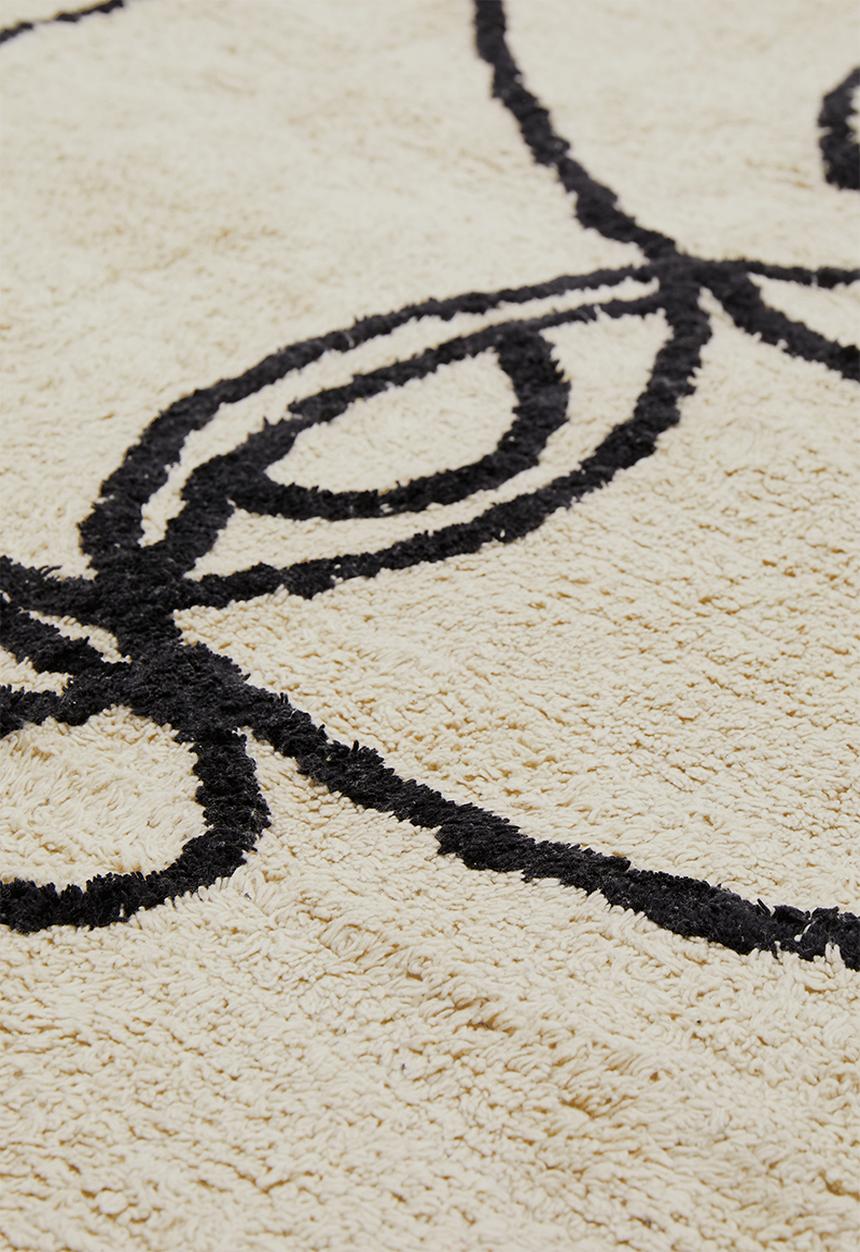 Sixth Floor - Face tufted rug - white & black