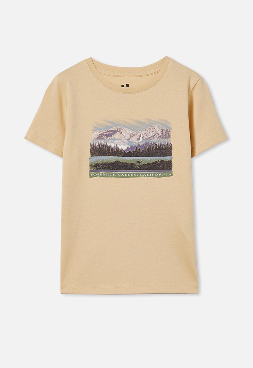 Cotton On - Max short sleeve tee - semolina/yosemite valley