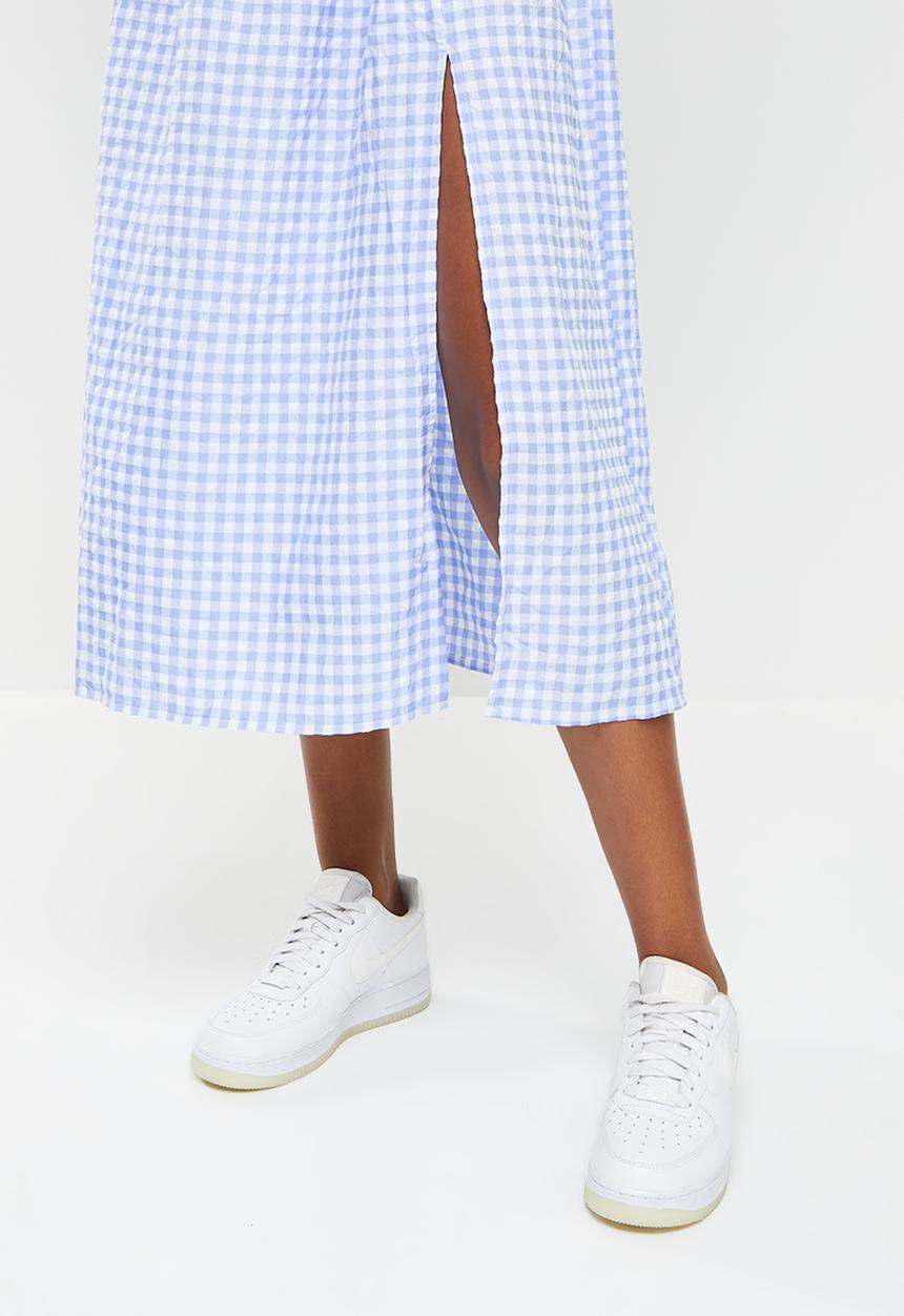 Missguided - Puff sleeve short sleeve gingham midi dress - blue