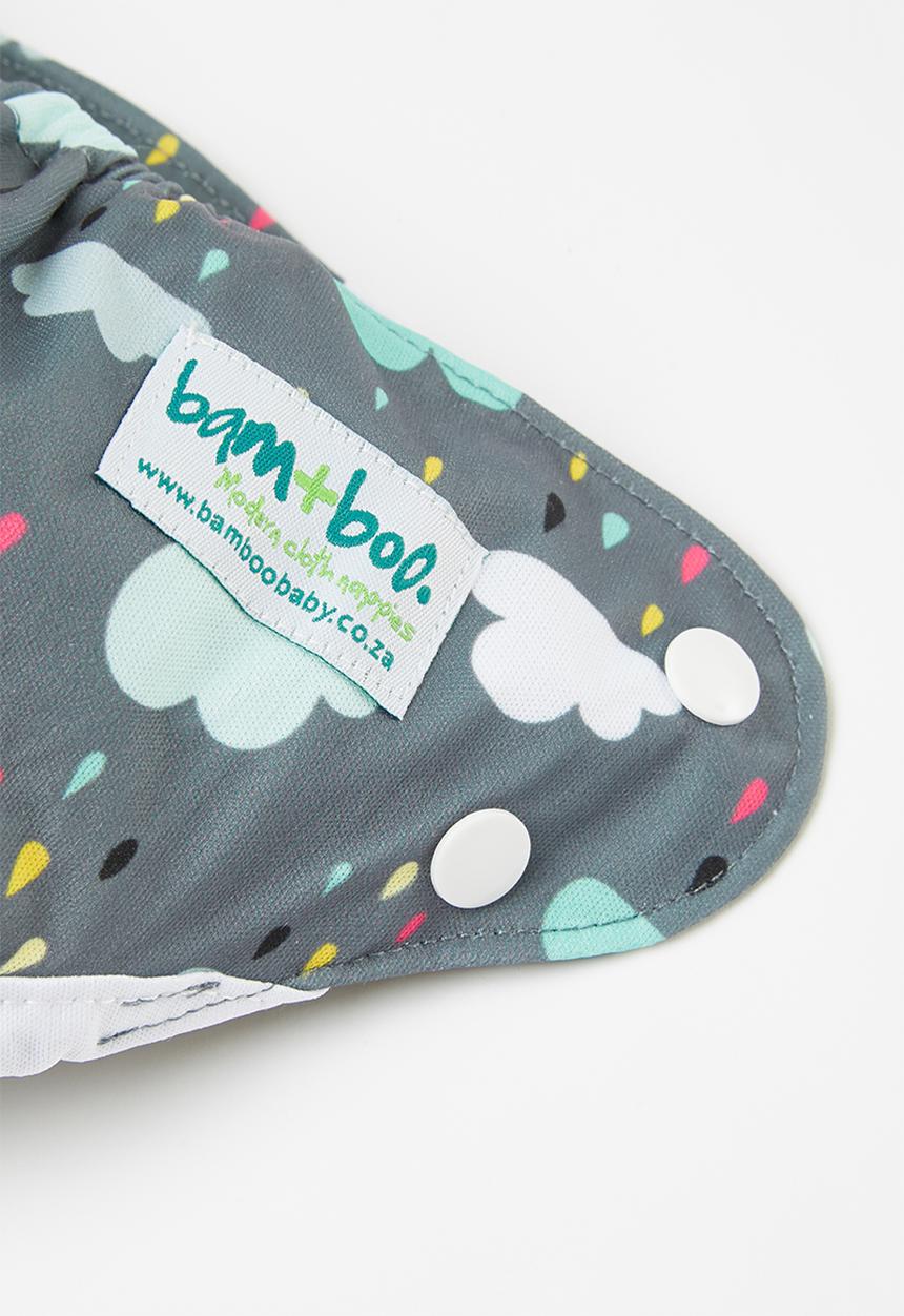 Bamboo Baby - Newborn waterproof cover - snap waist - cloud print 