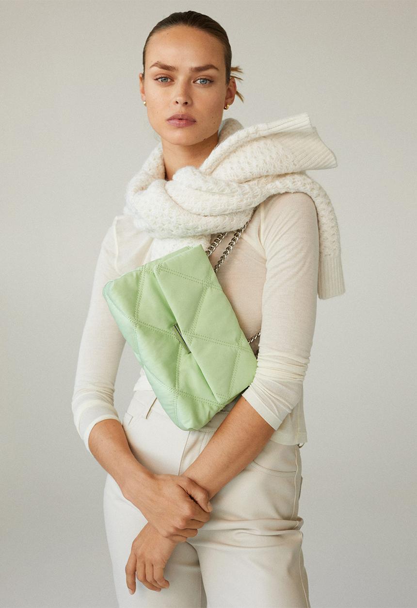 MANGO - Quilted chain bag - lime