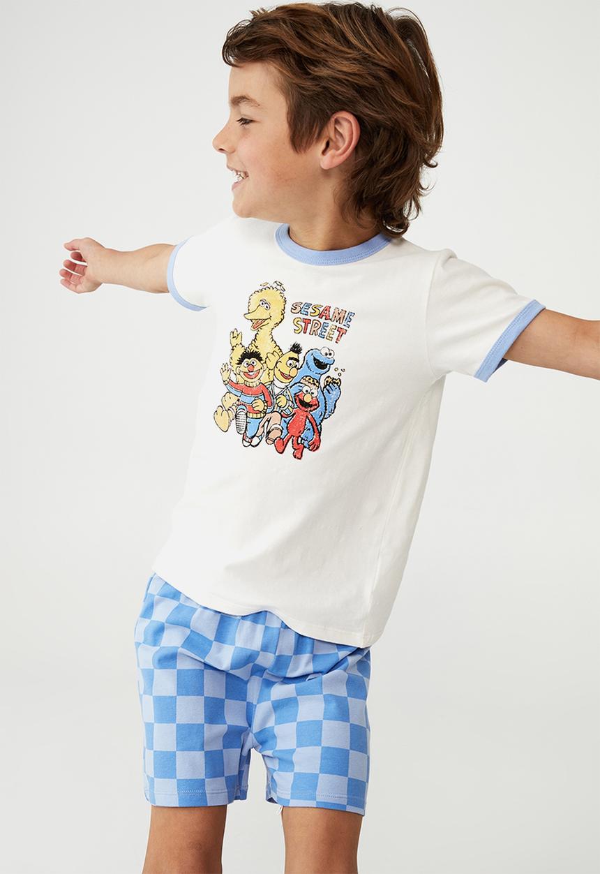 Cotton On - Felix short sleeve pyjama set license - lcn ses sesame street crew vanilla