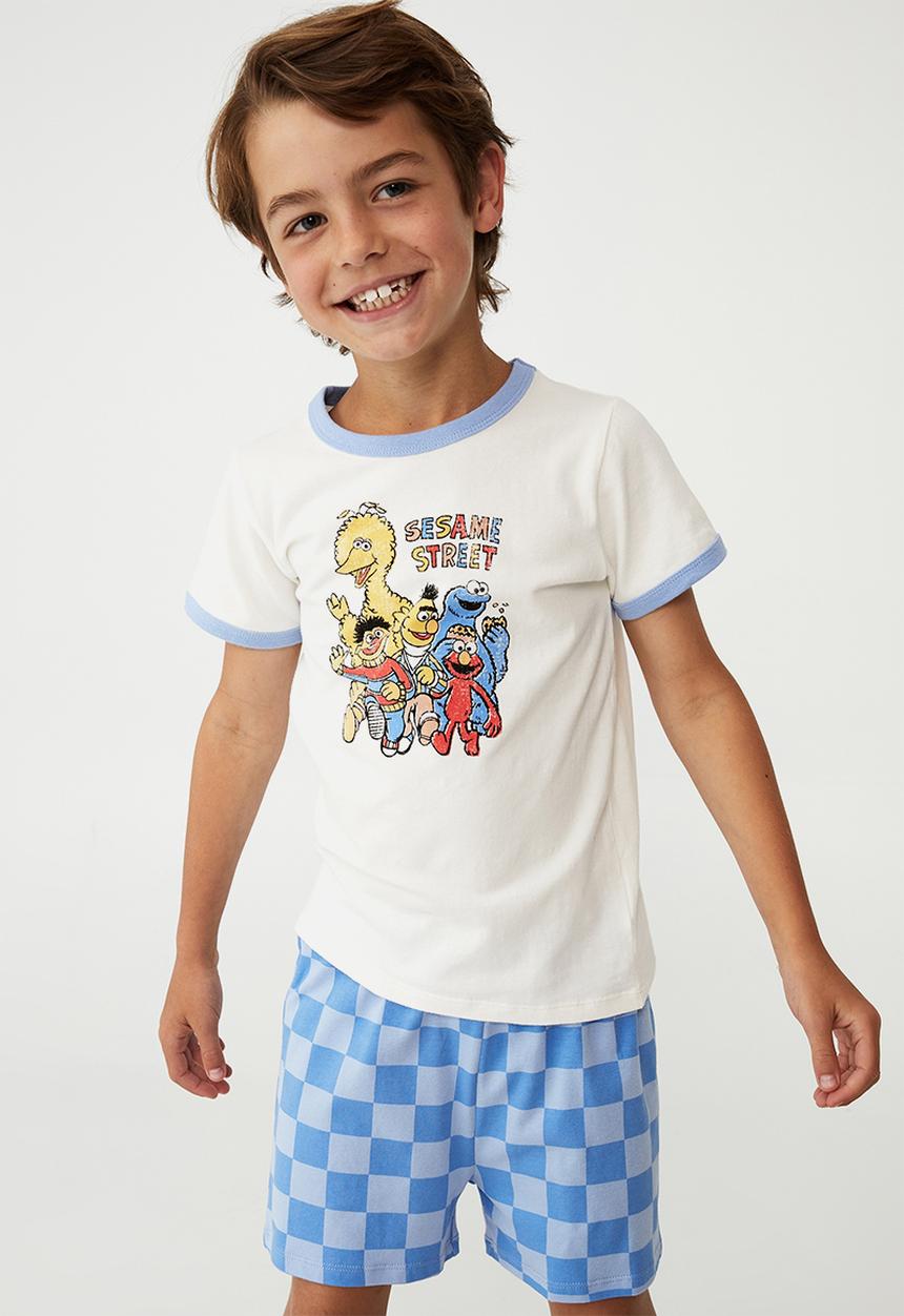 Cotton On - Felix short sleeve pyjama set license - lcn ses sesame street crew vanilla