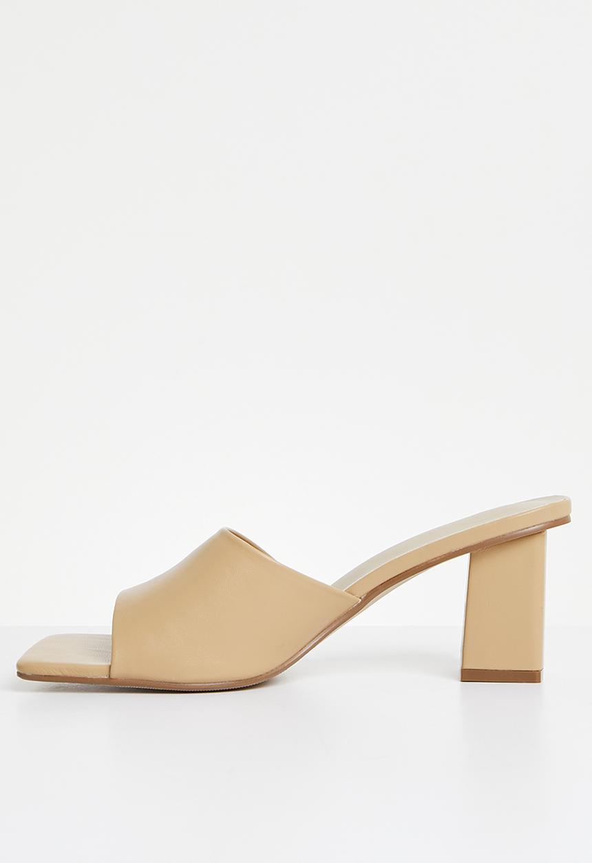Missguided - Square toe block heel mule - sand
