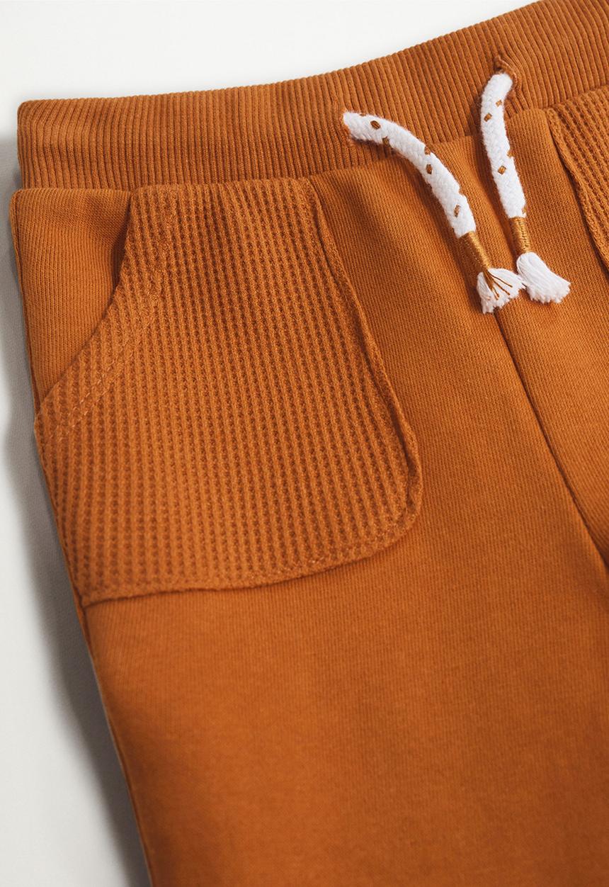 MANGO - Trousers barna - caramel 