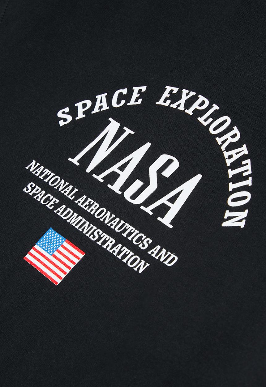 Superbalist - Boys nasa graphic tee - black