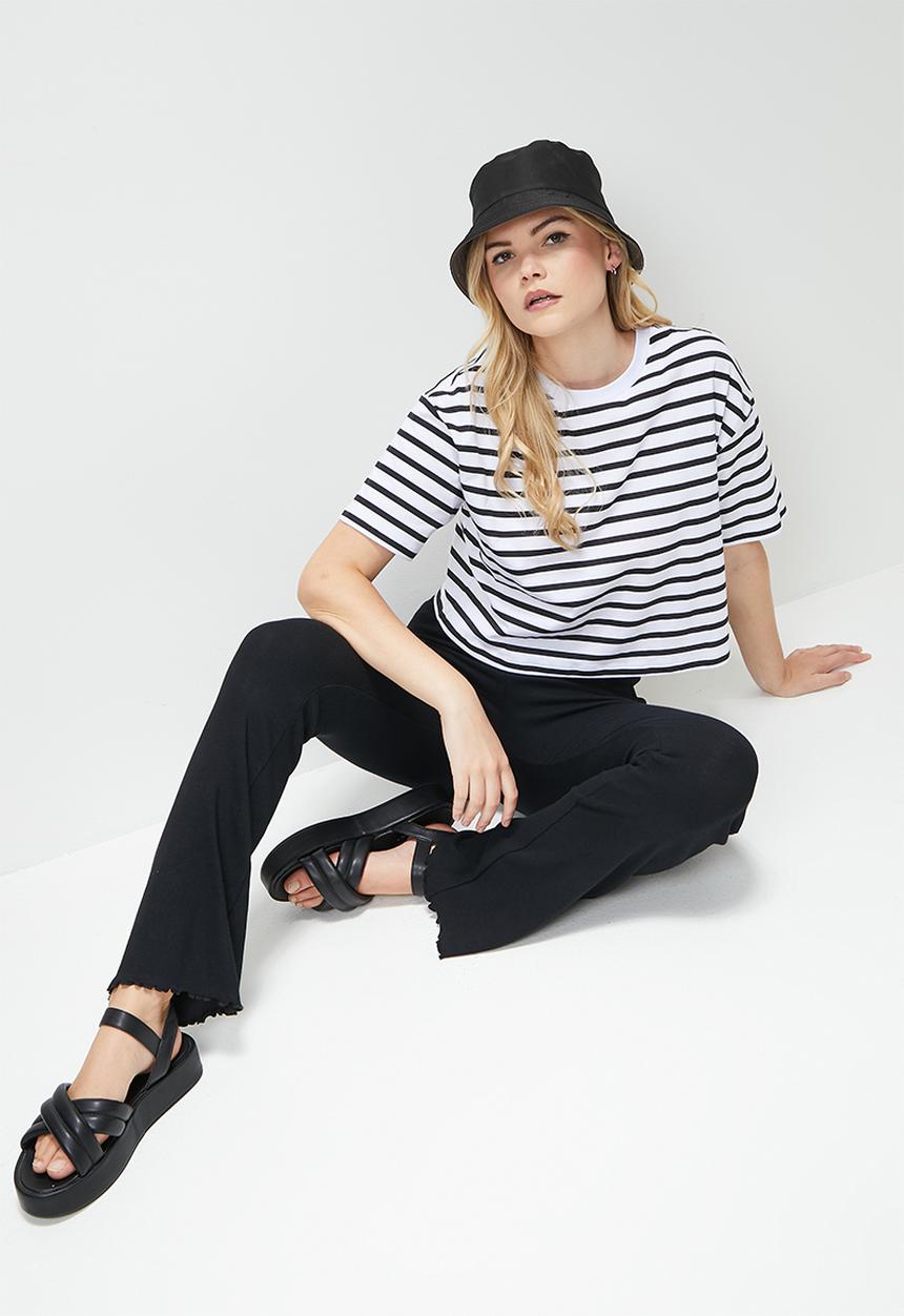 Blake - Striped boxy cropped tee  white stripe - white/black