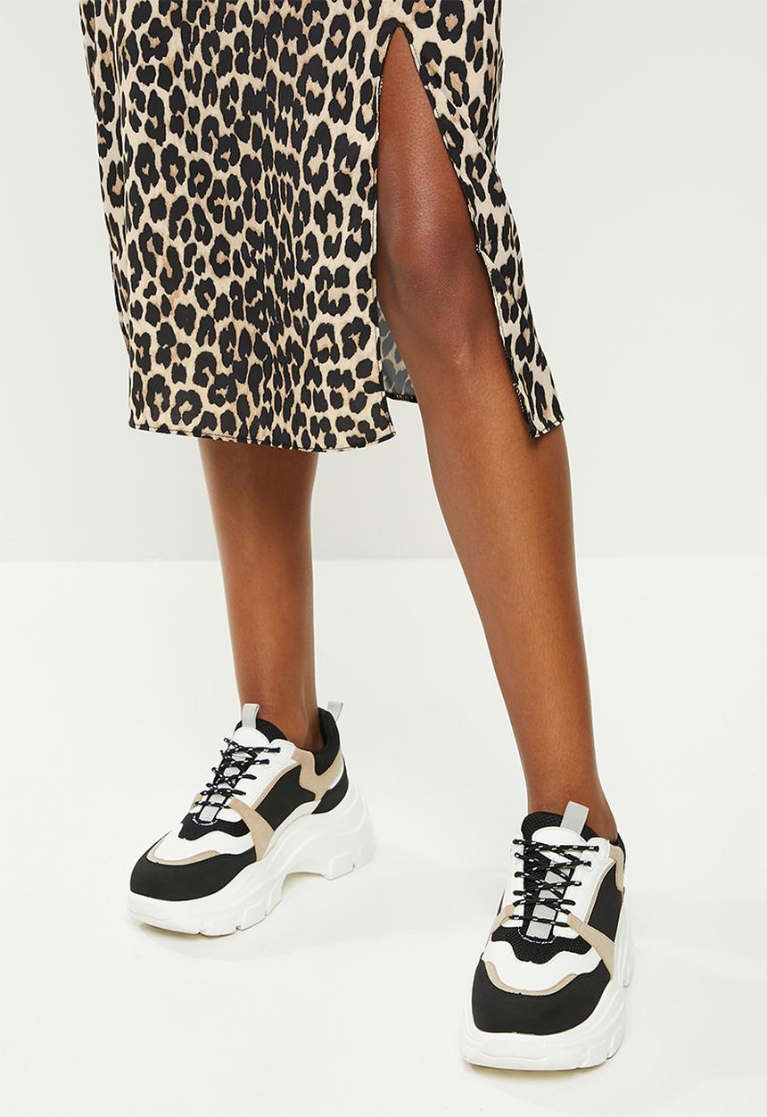 Trendyol - Slit skirt - brown & black 